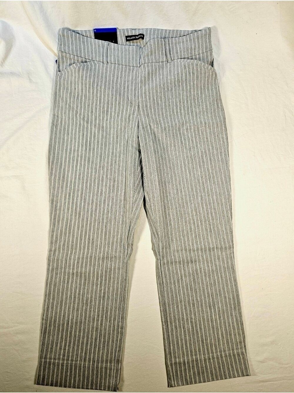 NWT Size 10 Hilary Radley Pull-On Stretch Grey Pinstripe Cropped Pants